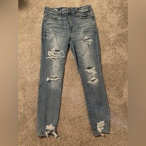 American Eagle high rise distressed jeggings - very stretchy!